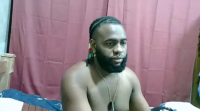 Snapshot of 2ocmaxi chatting on February 15, 4:25 am 2ocmaxi online show from February 15, 4:25 am