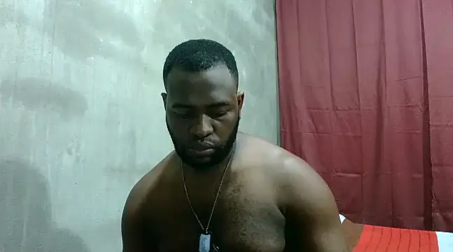 Snapshot of 2ocmaxi chatting on March 12, 7:49 pm 2ocmaxi online show from March 12, 7:49 pm