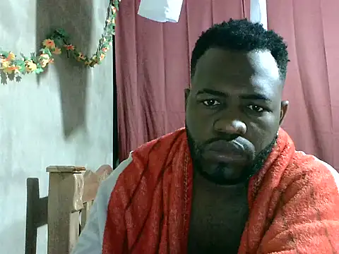 Snapshot of 2ocmaxi chatting on October 3, 11:07 am 2ocmaxi online show from October 3, 11:07 am