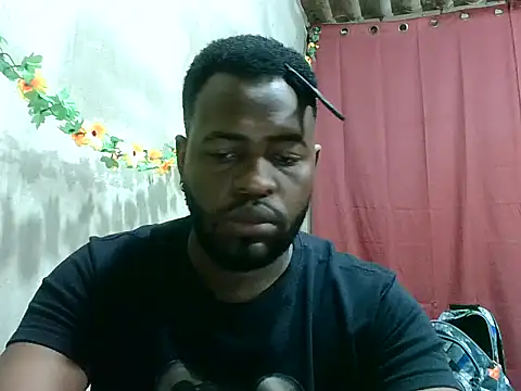 Snapshot of 2ocmaxi chatting on October 5, 3:10 pm 2ocmaxi online show from October 5, 3:10 pm