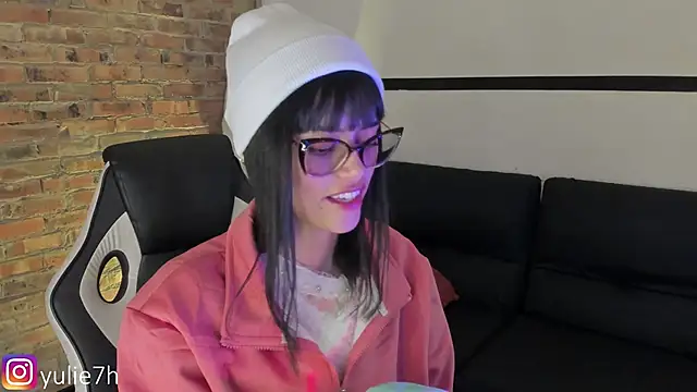  Jessy Moon  online show from February 16, 8:33 pm