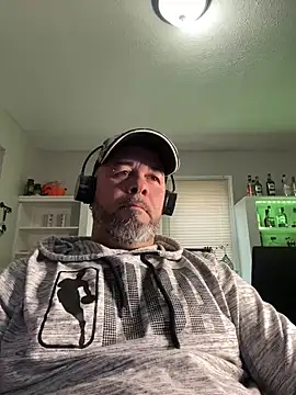 Cristian-Brayan online show from March 22, 2:58 pm