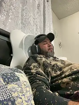 Cristian-Brayan online show from October 31, 12:17 pm