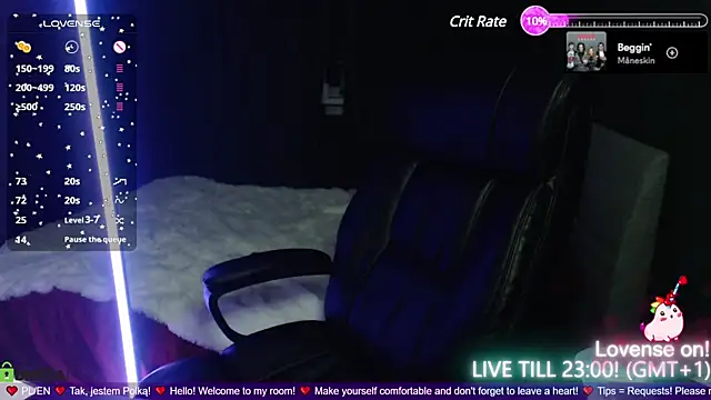 strawberry muffin online show from February 3, 5:56 pm