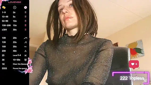 BlaBlaBla7016 online show from November 21, 3:44 pm