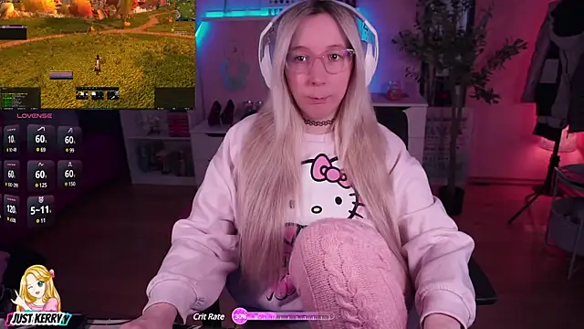 Snapshot of JustKerry chatting on January 9, 1:02 pm JustKerry online show from January 9, 1:02 pm