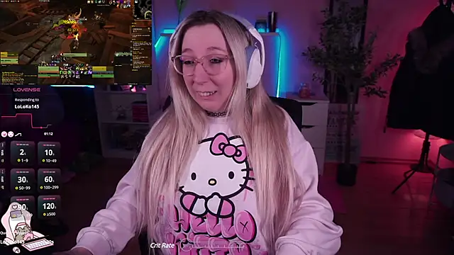 Snapshot of JustKerry chatting on January 22, 11:45 am JustKerry online show from January 22, 11:45 am