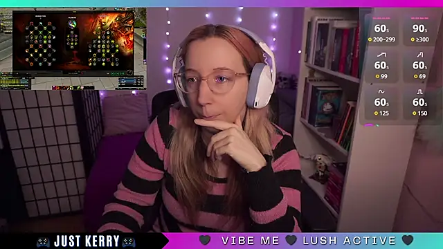 Snapshot of JustKerry chatting on September 15, 9:31 am JustKerry online show from September 15, 9:31 am