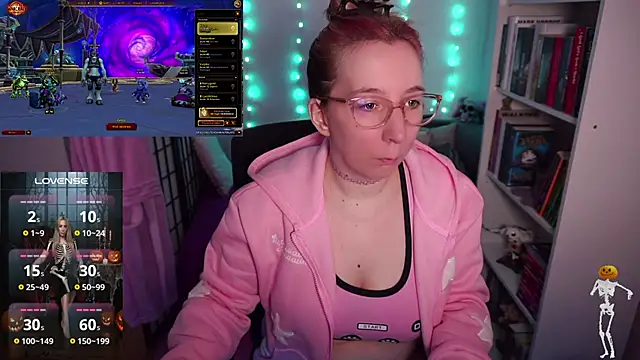 Snapshot of JustKerry chatting on October 23, 8:24 am JustKerry online show from October 23, 8:24 am