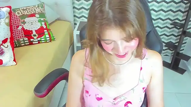 LILAFAVE online show from December 4, 12:14 pm