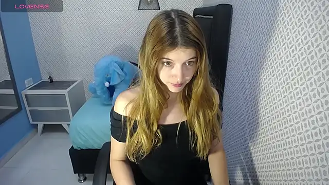 LILAFAVE online show from March 21, 7:24 pm