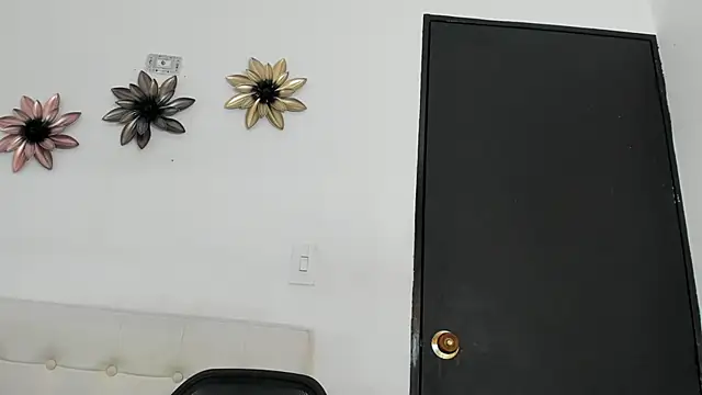 sarita loven online show from March 13, 10:47 am