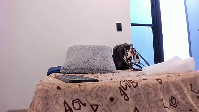 iriss 25 online show from March 20, 12:32 pm