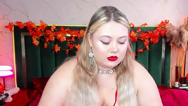 Snapshot of rosal1a chatting on October 28, 10:41 am rosal1a online show from October 28, 10:41 am