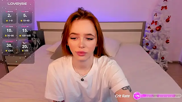 Snapshot of Phoenix_Margo chatting on December 22, 2:17 am Phoenix Margo online show from December 22, 2:17 am