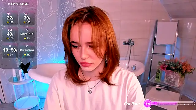 Snapshot of Phoenix_Margo chatting on February 4, 2:17 am Phoenix Margo online show from February 4, 2:17 am