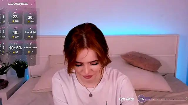 Snapshot of Phoenix_Margo chatting on February 24, 2:40 am Phoenix Margo online show from February 24, 2:40 am