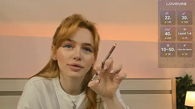 Snapshot of Phoenix_Margo chatting on September 14, 2:54 am Phoenix Margo online show from September 14, 2:54 am