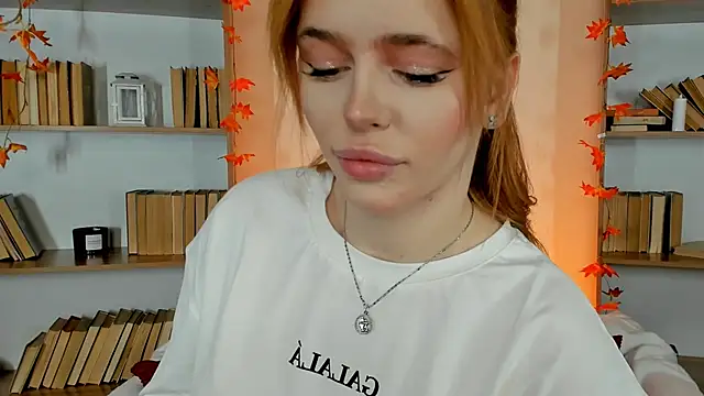 Snapshot of Phoenix_Margo chatting on October 6, 3:26 am Phoenix Margo online show from October 6, 3:26 am