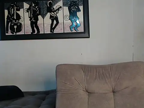 Liamiler01  online show from March 13, 12:13 pm