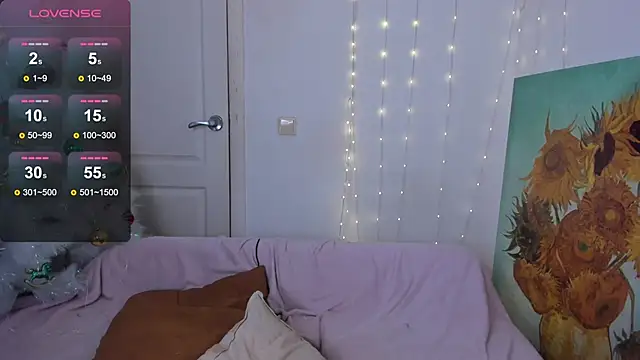 Snapshot of nymphobaby chatting on January 17, 5:32 am nymphobaby online show from January 17, 5:32 am