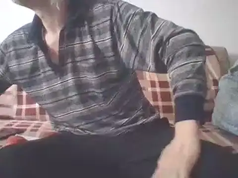 cumloverboyxx69 online show from March 16, 7:04 am