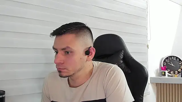 Rick Diesel  online show from October 7, 3:47 am