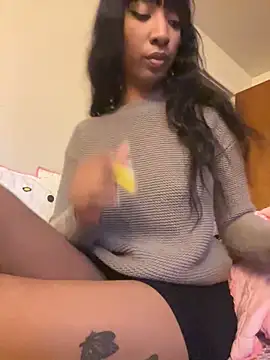 Snapshot of Iceblanca chatting on February 3, 10:00 pm Iceblanca online show from February 3, 10:00 pm