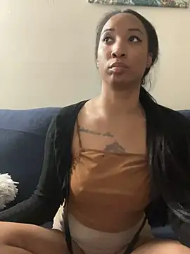 Snapshot of Iceblanca chatting on February 9, 1:11 am Iceblanca online show from February 9, 1:11 am