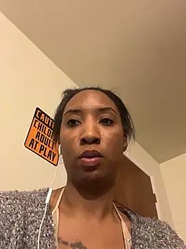 Snapshot of Iceblanca chatting on February 16, 3:04 am Iceblanca online show from February 16, 3:04 am