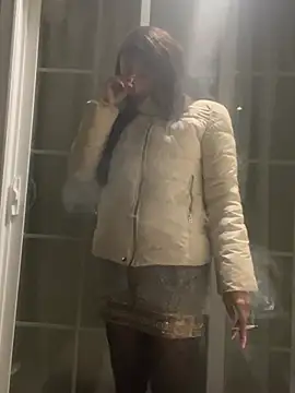 Snapshot of Iceblanca chatting on March 2, 11:53 pm Iceblanca online show from March 2, 11:53 pm