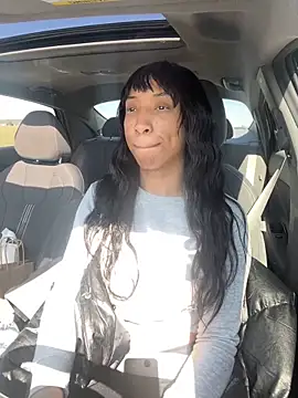 Snapshot of Iceblanca chatting on March 7, 4:33 pm Iceblanca online show from March 7, 4:33 pm