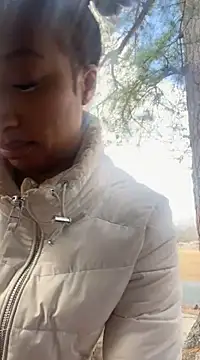 Snapshot of Iceblanca chatting on March 8, 5:11 pm Iceblanca online show from March 8, 5:11 pm