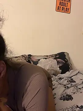 Snapshot of Iceblanca chatting on March 11, 6:43 am Iceblanca online show from March 11, 6:43 am