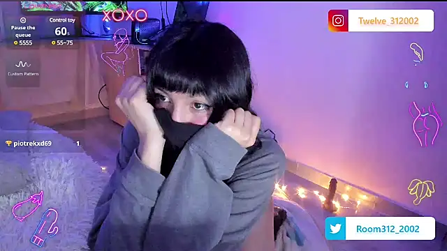 Room312  online show from December 22, 3:00 am