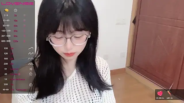 4uoki online show from March 21, 4:18 pm