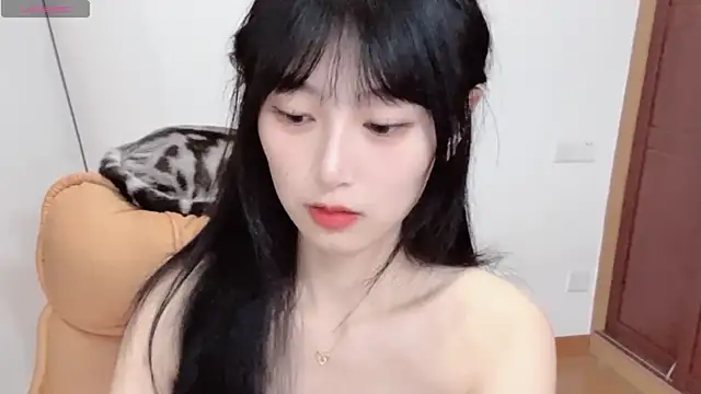 4uoki online show from October 19, 2:18 pm