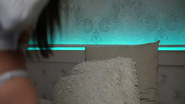 AmyKaiya online show from January 23, 3:37 am