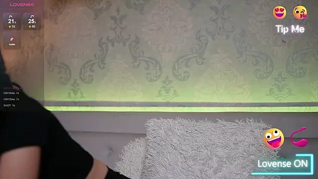 AmyKaiya online show from February 28, 9:33 pm