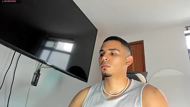 joss 111 online show from September 17, 12:40 pm