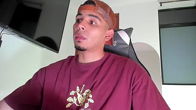 joss 111 online show from September 26, 11:20 pm