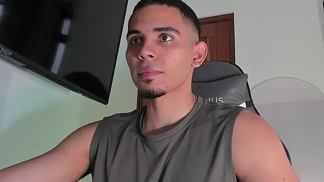 joss 111 online show from November 4, 12:04 pm