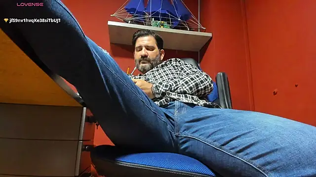 Maxi TheBigDaddy online show from March 18, 3:10 pm