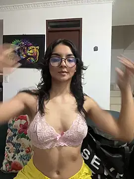 Cat2525 online show from December 12, 9:15 pm