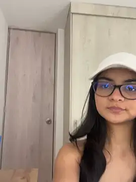 Cat2525 online show from September 14, 9:25 pm