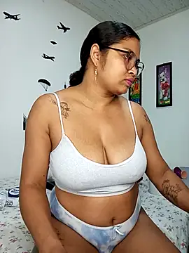 chalohott online show from March 13, 9:10 am