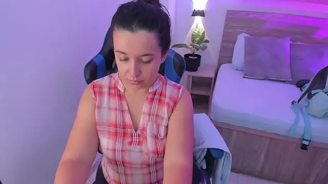 izaro22 online show from September 16, 1:12 pm