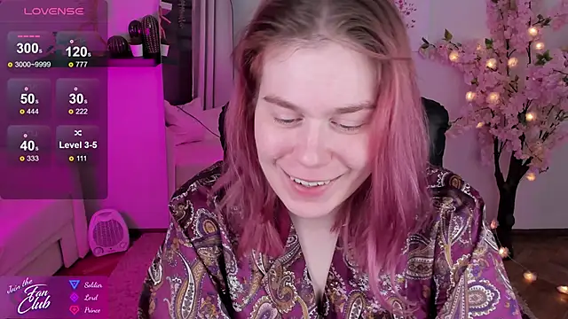 Nancy Sun  online show from December 12, 11:07 am