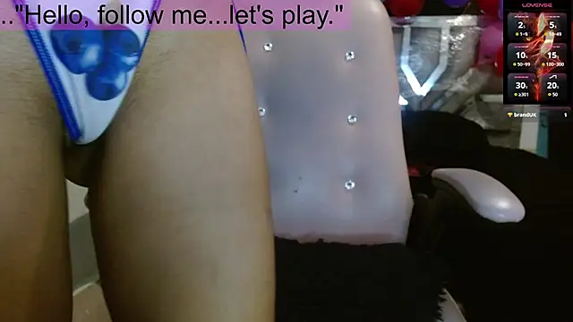 Snapshot of toxxxic_cams chatting on October 1, 7:03 am toxxxic cams online show from October 1, 7:03 am