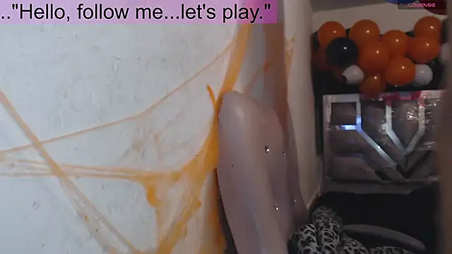 Snapshot of toxxxic_cams chatting on November 1, 3:19 am toxxxic cams online show from November 1, 3:19 am